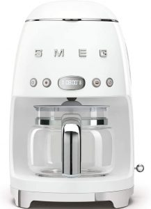 cafetière programmable DCF01WHEU de Smeg